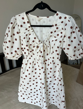 Vestido blanco lunares marrones talla M