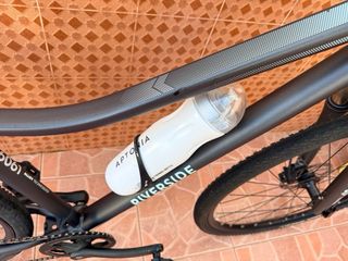 Bicicleta Trekking Riverside 900