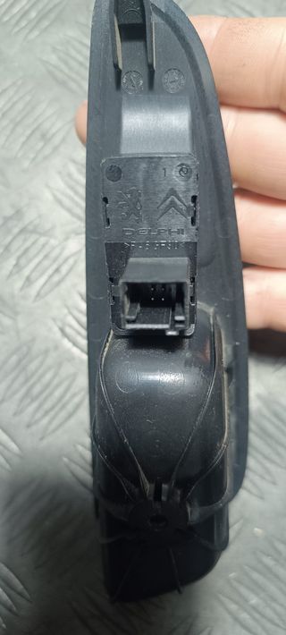 Mando Elevalunas Peugeot 308 (08) TRA. DCH.