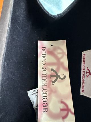 Borsetta elegante nera con dettagli argento