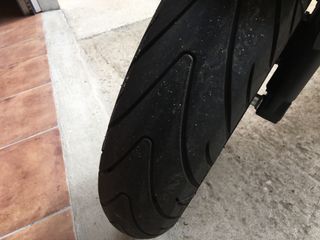 Suzuki Gladius 650 Negra