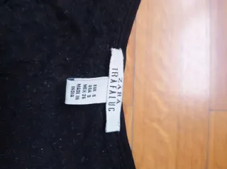 Camiseta tirantes negra pedrería plata