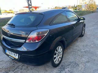 Opel Astra 2007