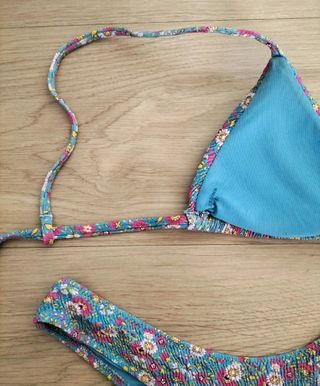 Bikini flores Calzedonia