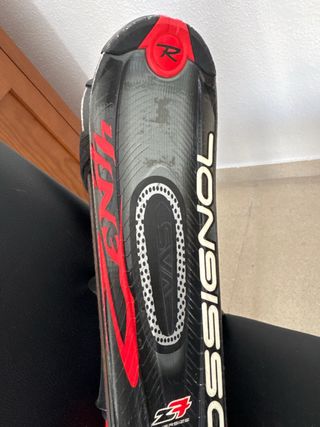 Esquís Rossignol con bastones