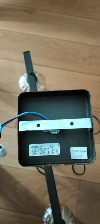 Lámpara de techo regulable