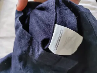 Camisa azul cuello mao