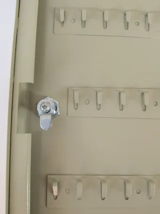 Armario metálico para llaves ( 2 )