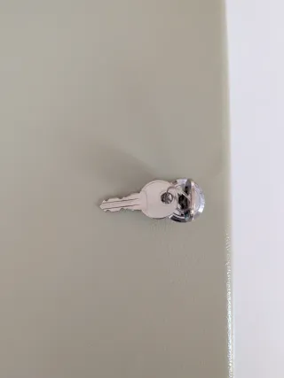 Armario metálico para llaves ( 2 )