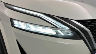 Nissan Qashqai 1.3 DIG-T 140cv mHEV 4x2 Tekna