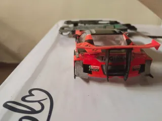 Chasis y carrocería HSV Scaleauto