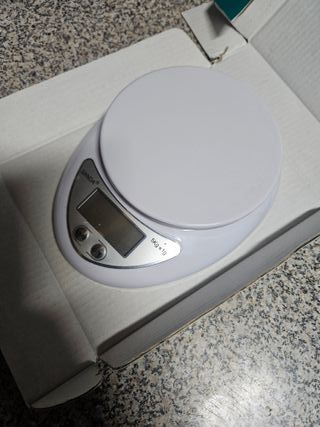 Moldes desmontables 24cm y báscula