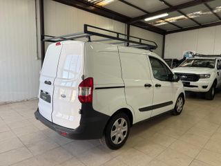 Ford Transit Courier 2019