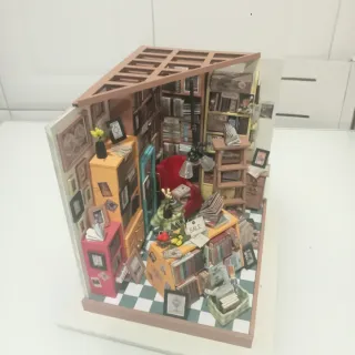 Miniatura Biblioteca