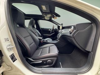 Mercedes-Benz GLA 220D Autom. - !! 51.000 kms !!