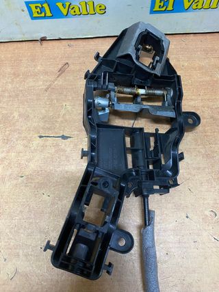 CERRADURA PUERTA DEL. IZQUIERDA VW TOURAN II
