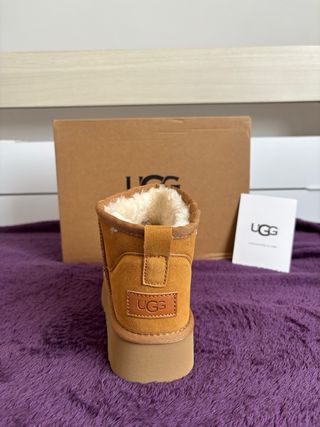 UGG Classic Ultra Mini Botas Beige/Marrón