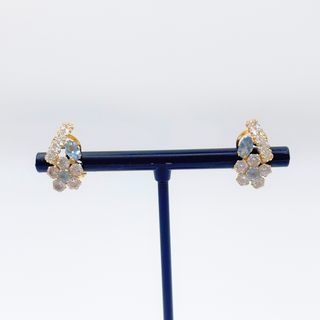 Pendientes Oro 18K, Flor blanca y azul, 3.1gr
