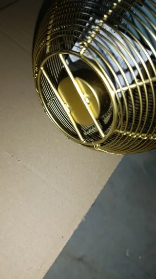 Lanterna porta candela oro