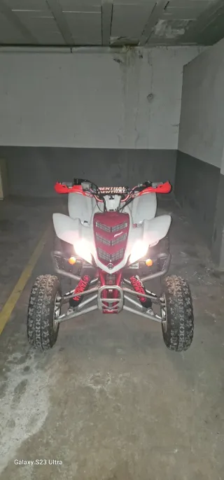 Yamaha Raptor 660R 2005, ultimo modelo.