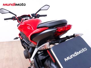 TRIUMPH STREET TRIPLE 660 S ABS