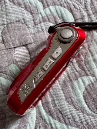 Cámara Kodak EasyShare C1530 Roja