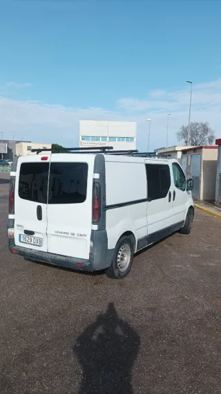 Opel Vivaro 2006