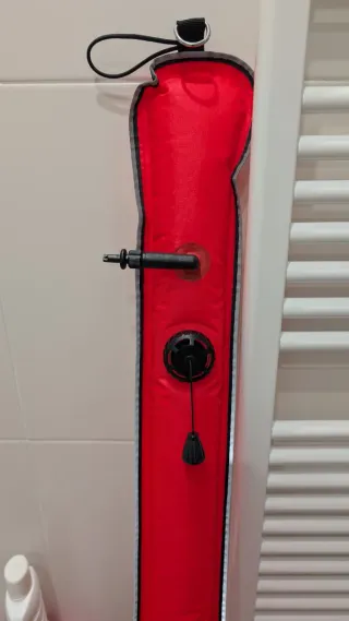 Boya de buceo TDS roja