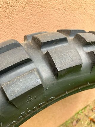 Neumático Continental TKC 80 140/80-18 70T