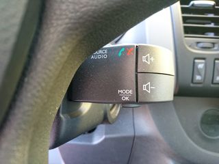 RENAULT Trafic Passenger Energy Blue dCi 145CV