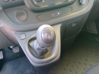 RENAULT Trafic Passenger Energy Blue dCi 145CV