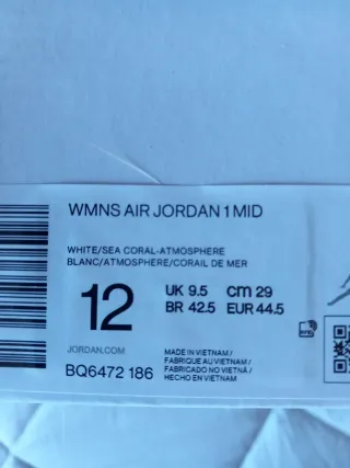 Nike Air Jordan 1 Mid Rosa y Blanco