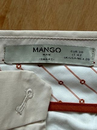Pantalón corto beige Mango Man talla 38