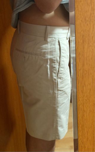 Pantalón corto beige Mango Man talla 38