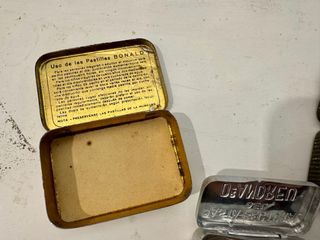 3 Cajitas antiguas farmacia Dr. Andrew