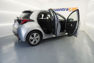 Toyota Yaris 120 H ACTIVE PLUS