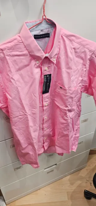 Camisa Tommy Hilfiger manga corta rosa