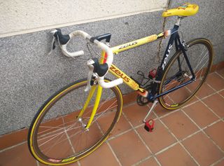 Bicicleta Carretera Zeus Amarilla y Azul