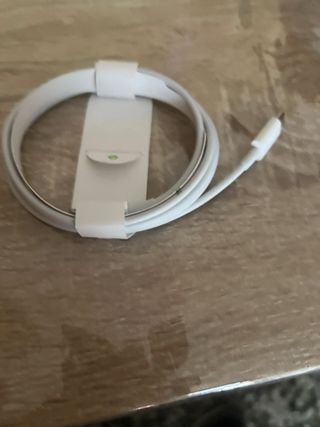 Caja de AirPods Apple 3 generacion