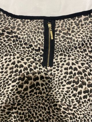 Camisa estampada leopardo