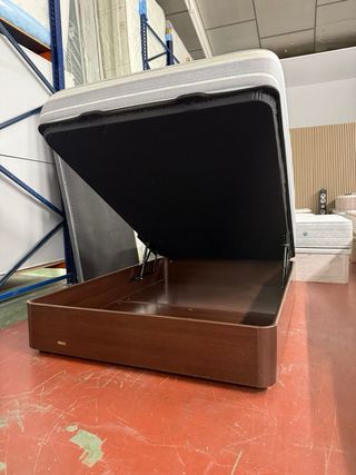 CANAPÉ Y COLCHON VISCO 135x190