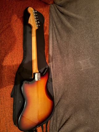 Fender Classic Player Jaguar Guitarra