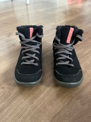 Botas Quechua mujer negras y grises