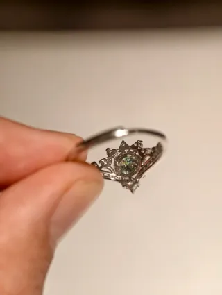 Anillo Princesa Moissanita Verde Plata