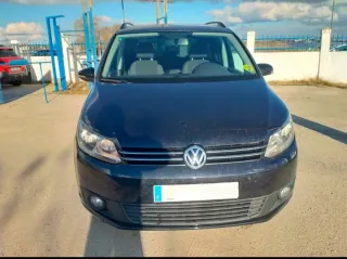 Volkswagen Touran 2012