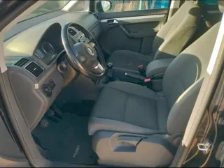 Volkswagen Touran 2012