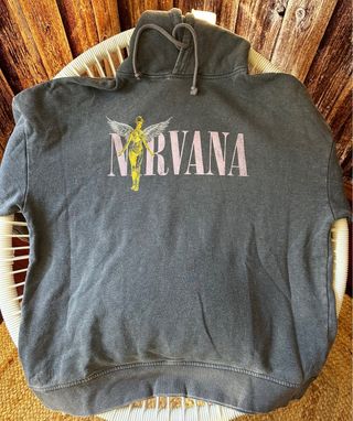 Sudadera Nirvana Gris con Capucha