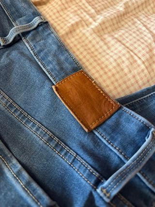 Pantalón Levi's 14W (44-46 EU)