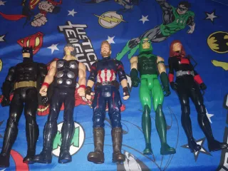 Figuras superhéroes