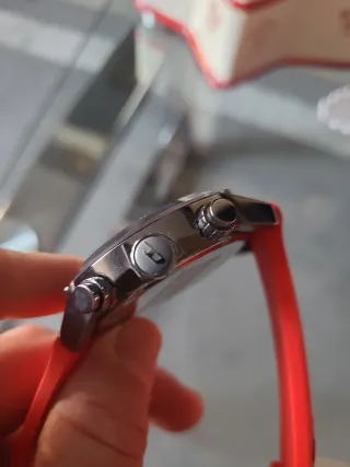 Reloj Diesel Rojo y Negro